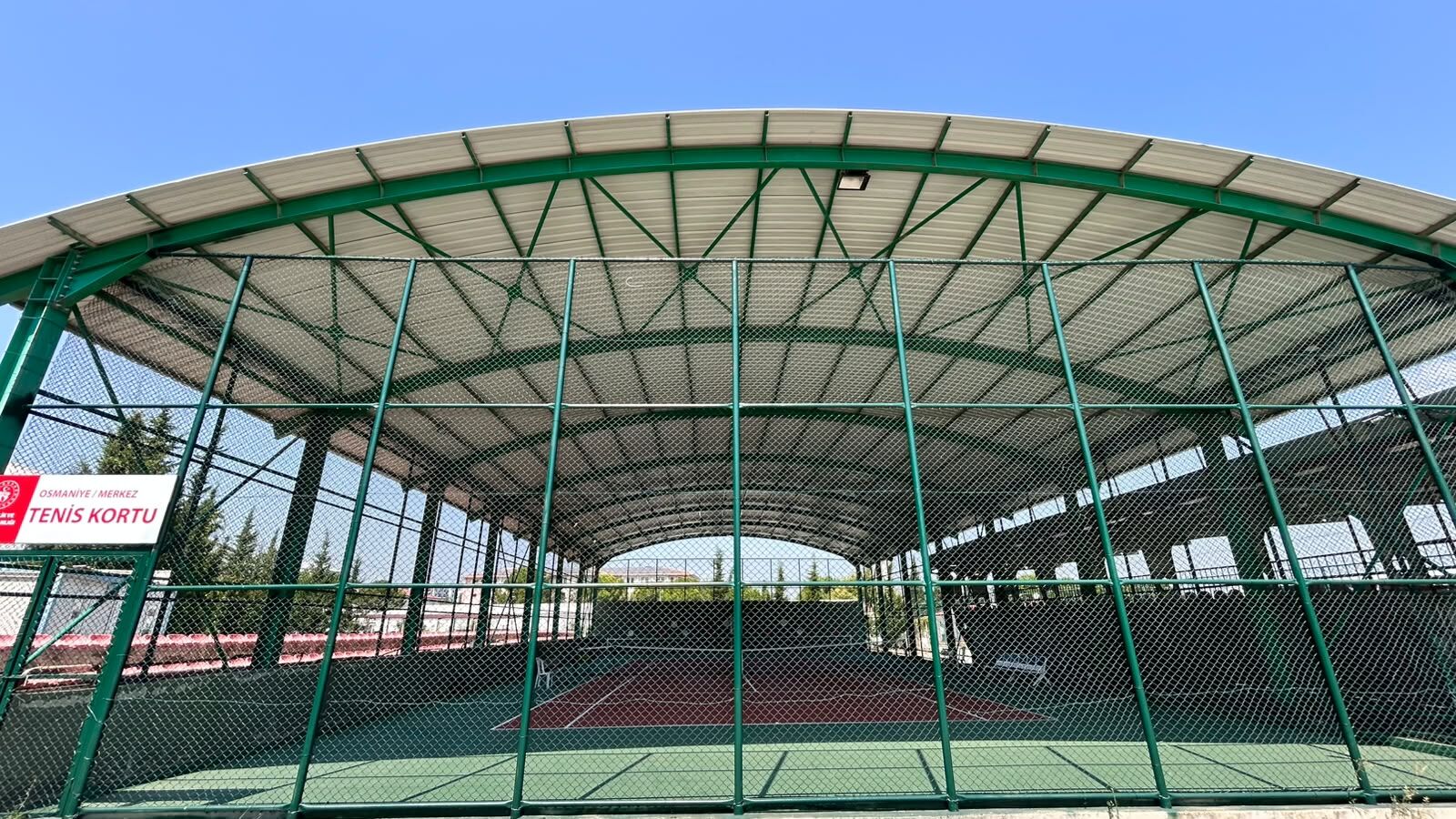 Osmaniye’de Tenis Kortları Yenileniyor (5)