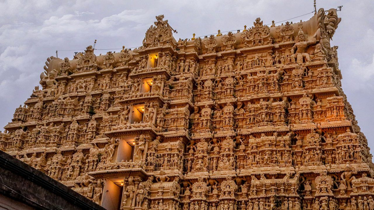 Padmanabhaswamy Tapınağı