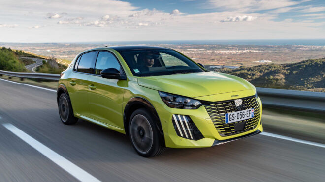 Peugeot E 208