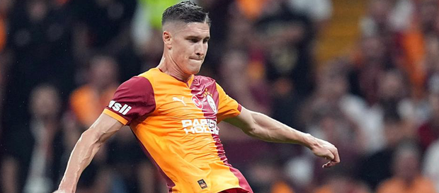 Roland Sallai̇-1