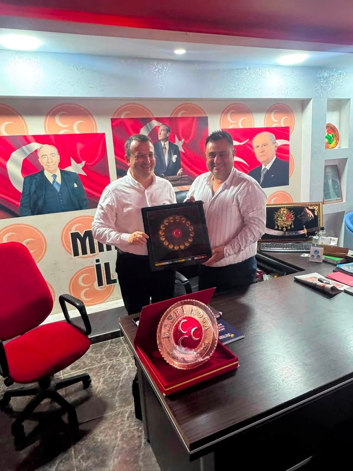 Şanal Ailesinden Mhp Toprakkale’ye Nezaket Ziyareti2