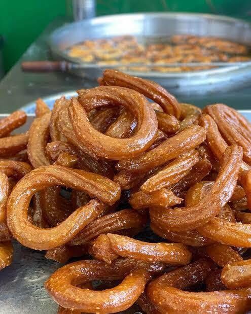 Özel