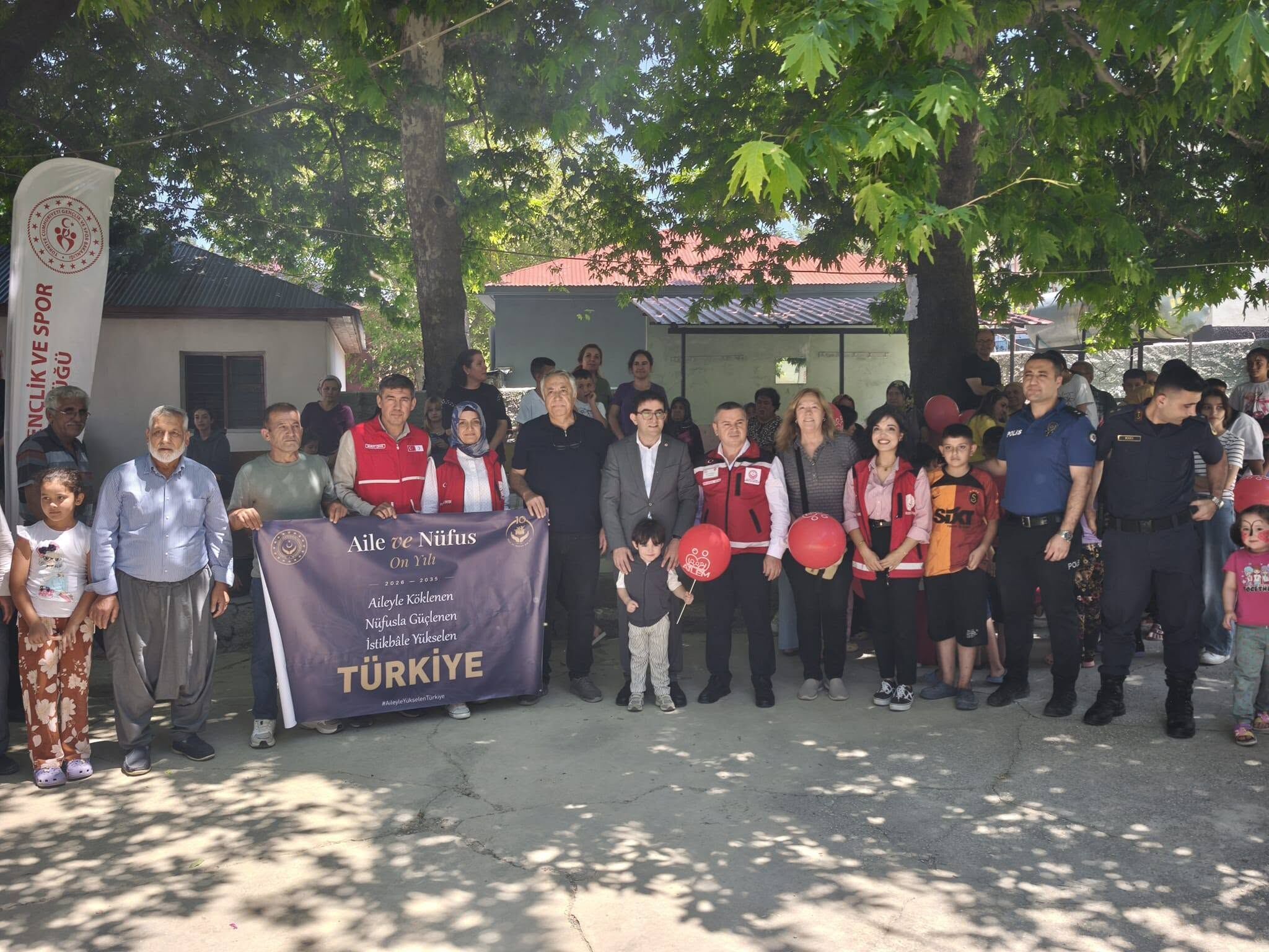 Sumbas’ta Aileden Topluma Sosyal Hizmet Buluşması3