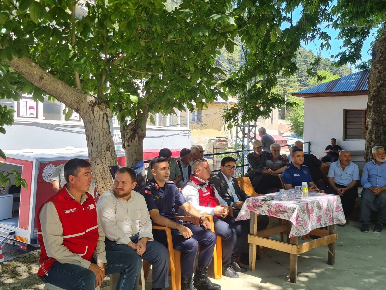 Sumbas’ta Sosyal Hizmet Buluşmaları Yoğun İlgi Gördü2