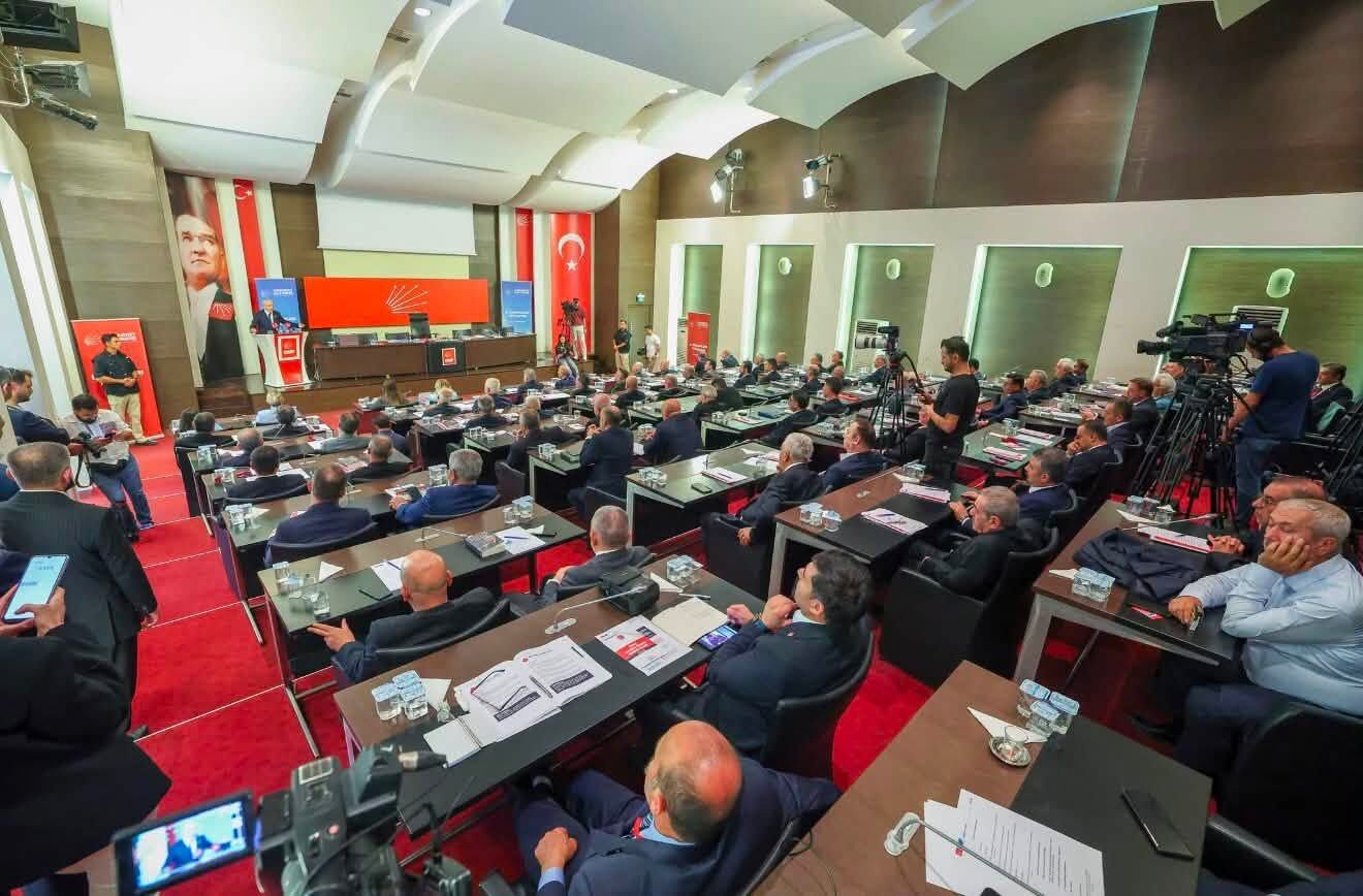 Tekerek’ten Chp’de Tüzük Kurultayı Çağrısı (3)