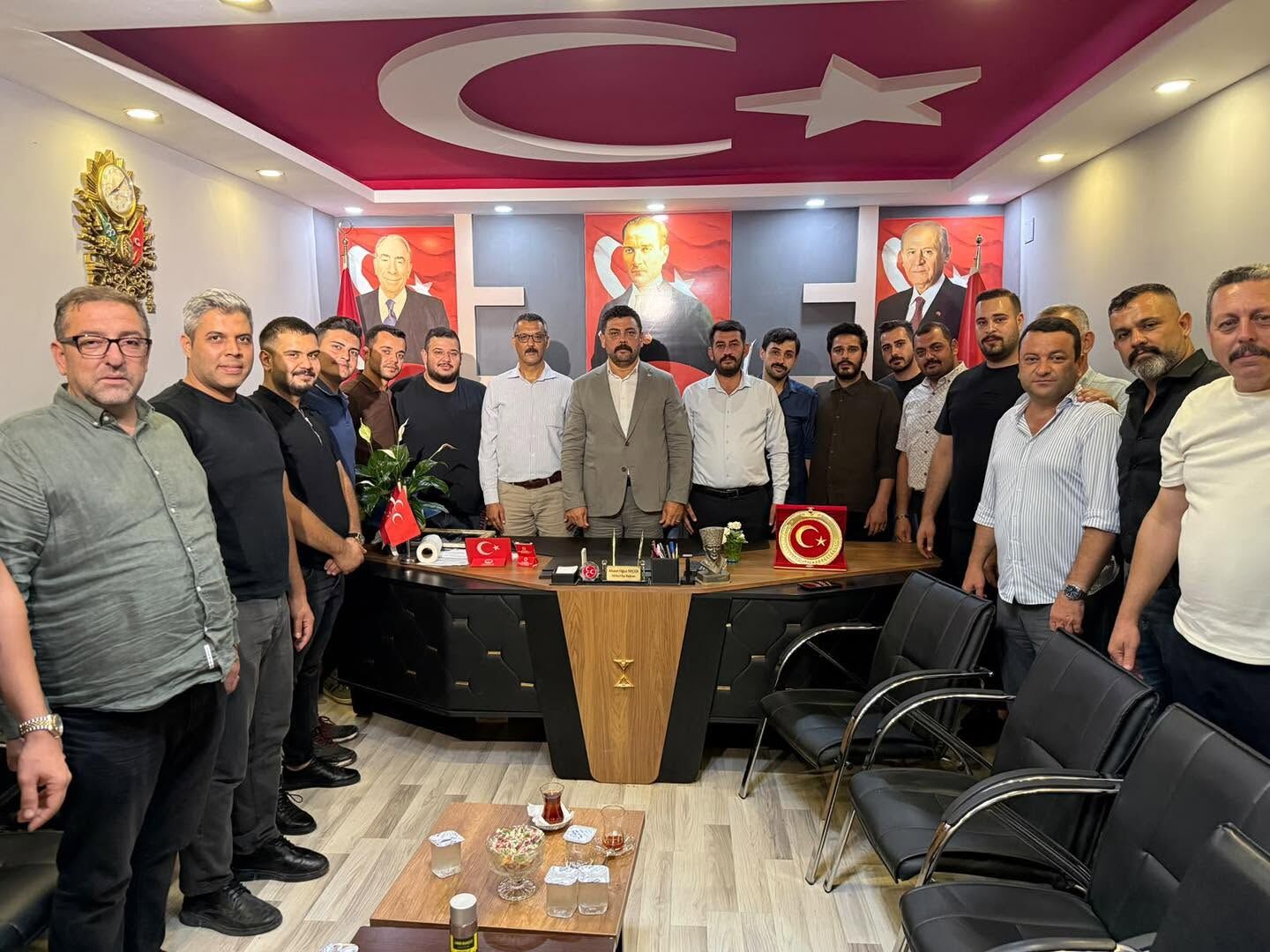 Ülkü Ocakları’ndan Mhp Dörtyol İlçe Başkanlığına Ziyaret3
