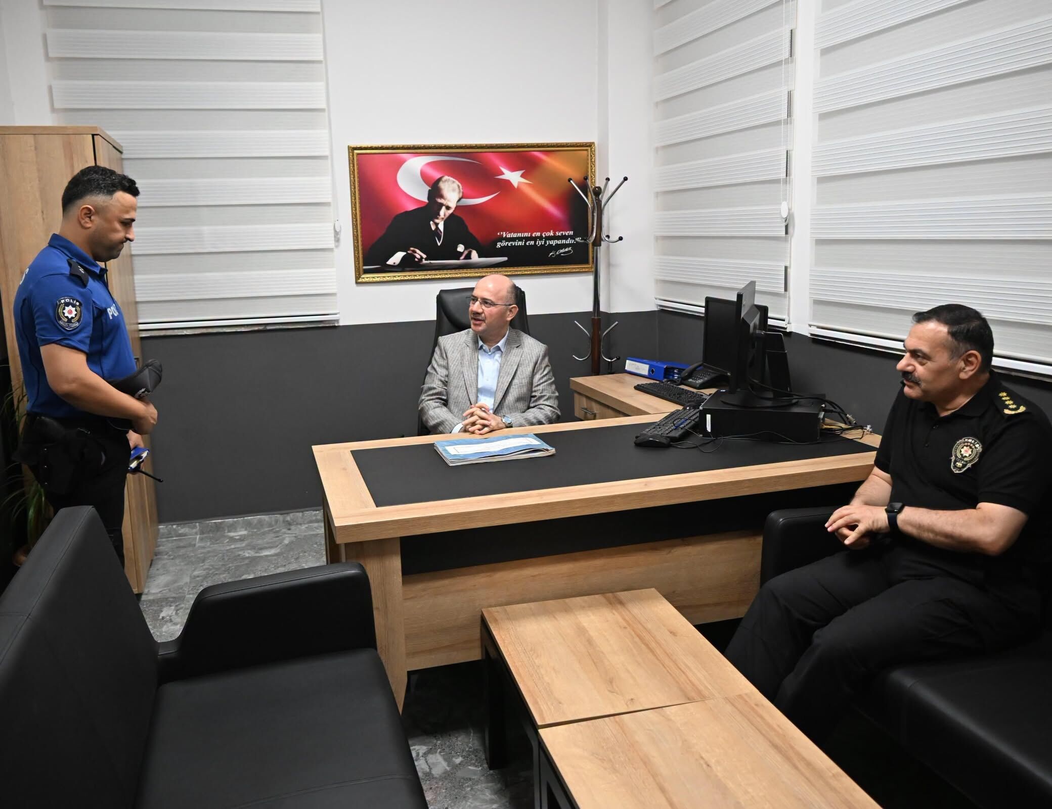 Vali Serdengeçti Polis Merkezinde İncelemelerde Bulundu7