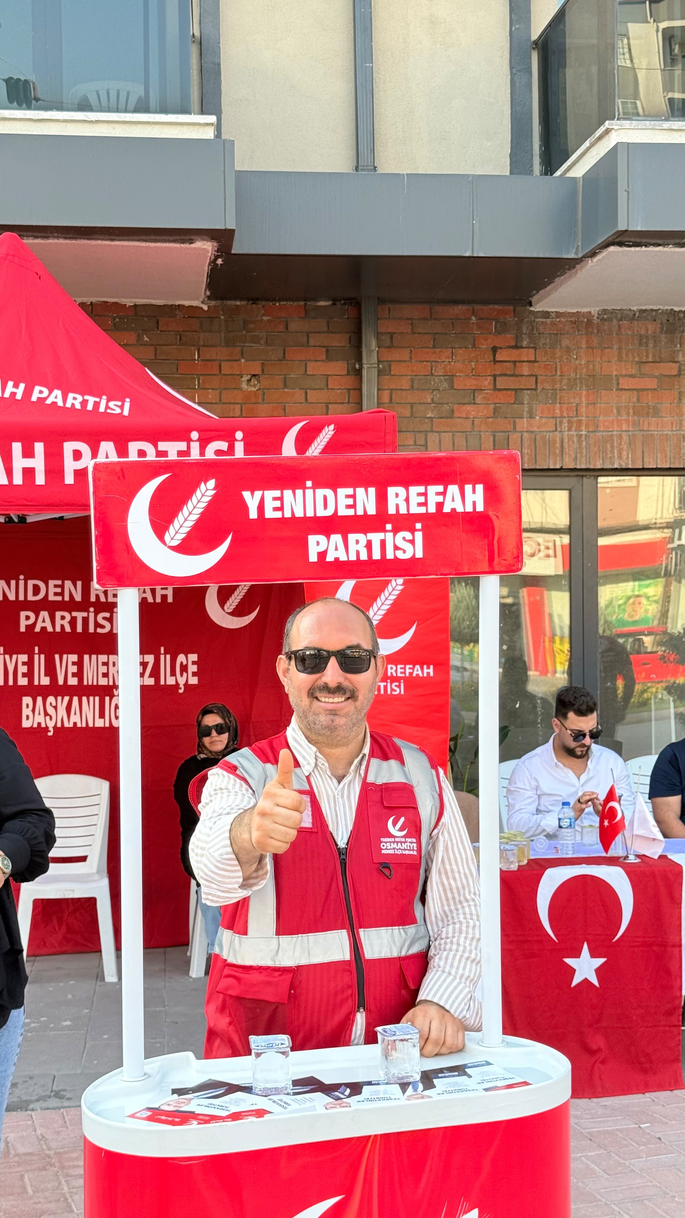 Yeniden Refah’ın Osmaniye Standına Yoğun İlgi (6)