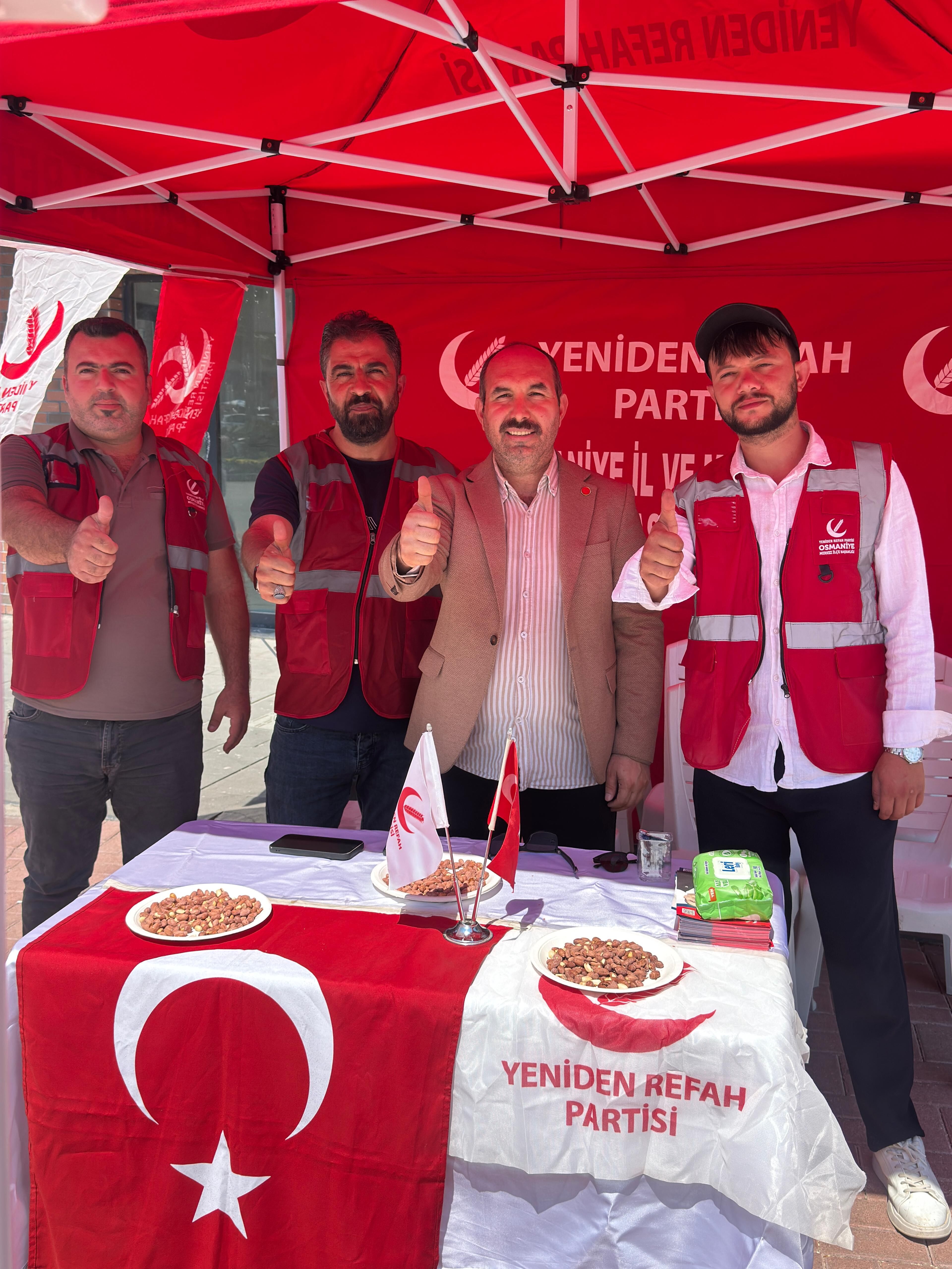 Yeniden Refah’ın Osmaniye Standına Yoğun İlgi (7)