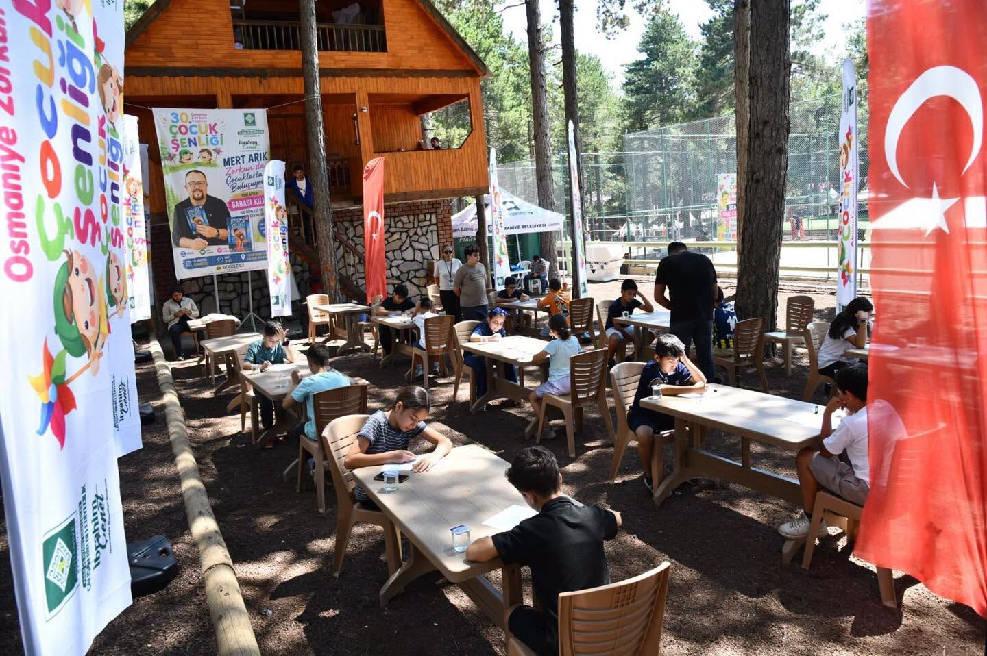 Zorkun Çocuk Şenliği’nde Bilgiler Yarıştı (1)