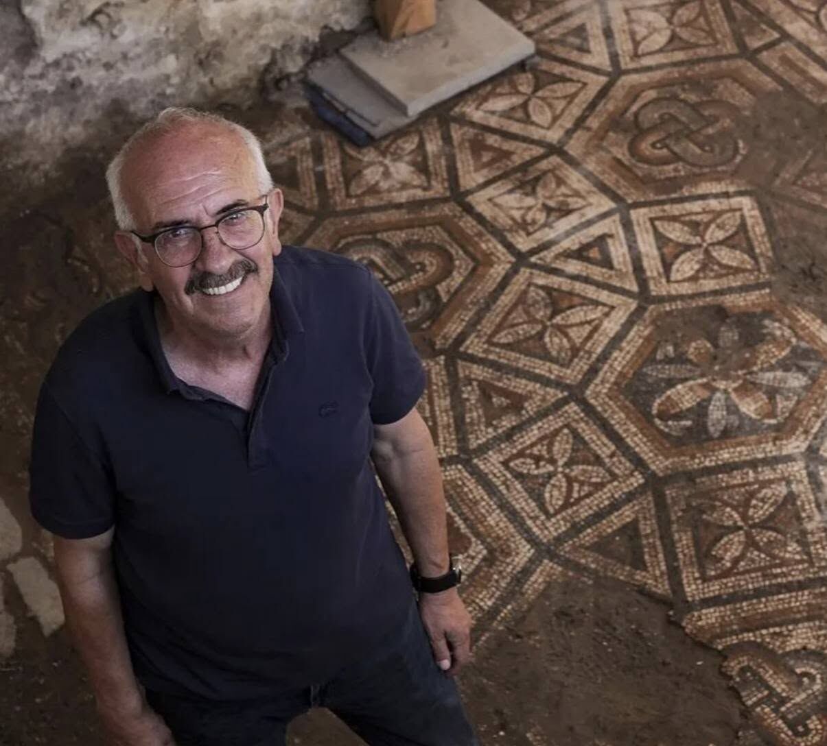 İzmir’de 1500 Yıllık Smyrna Mozaikleri Gün Yüzüne Çıktı