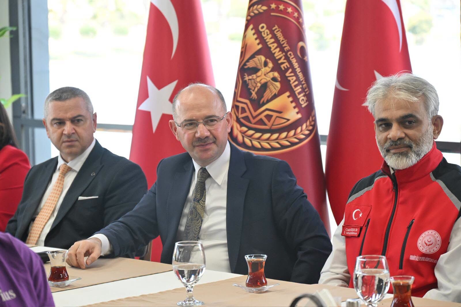 Osmaniye Valisi Serdengeçti Koruyucu Ailelerle Buluştu-1