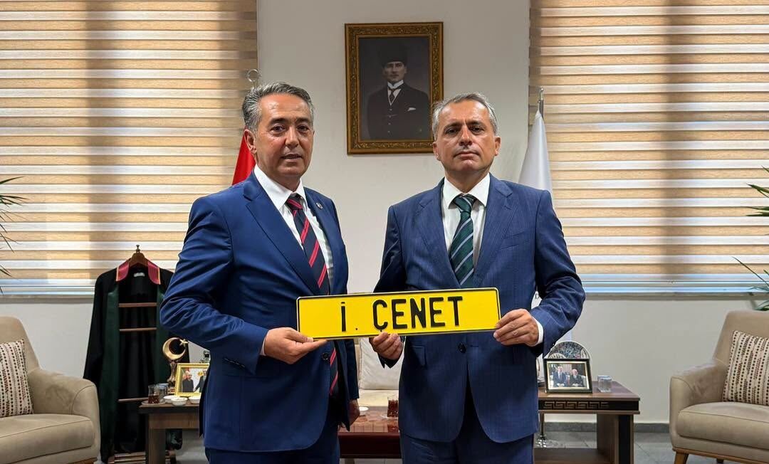 Esnaf Odası Başkanı Mehmet Kara, Başkan Çenet’i Ziyaret Etti