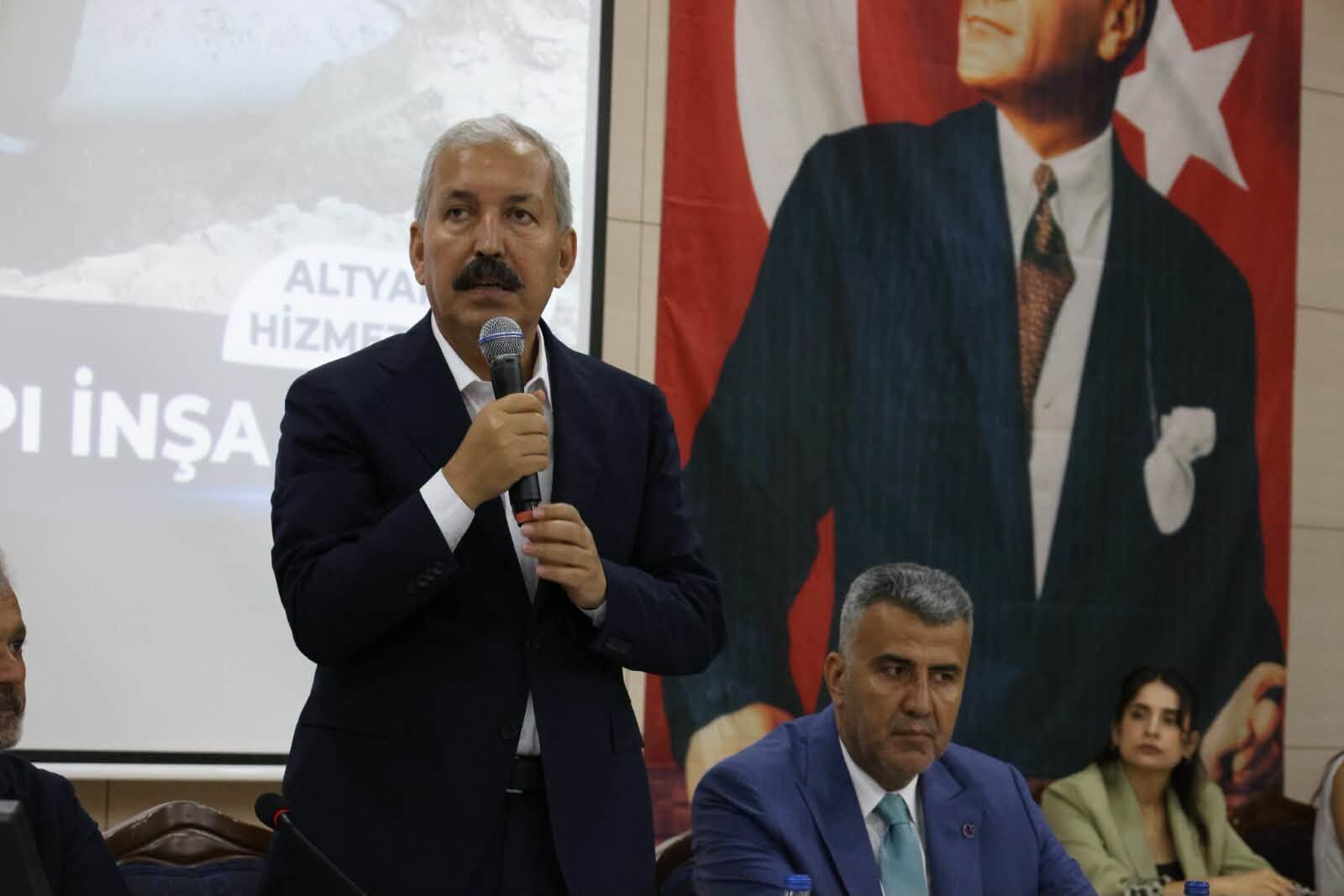 Hatay’da Belediye Başkanı Öntürk 3 İlçede Muhtarlarla Buluştu-1