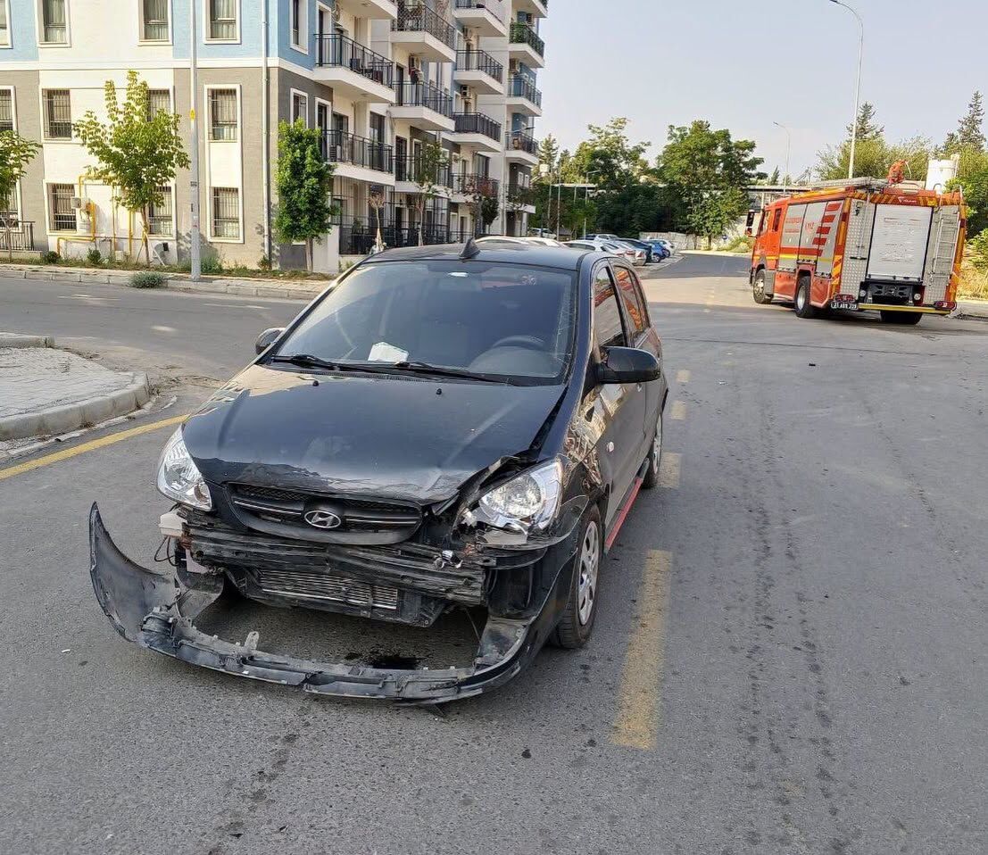 İskenderun’da Trafik Kazası! 2 Yaralı Kurtarıldı