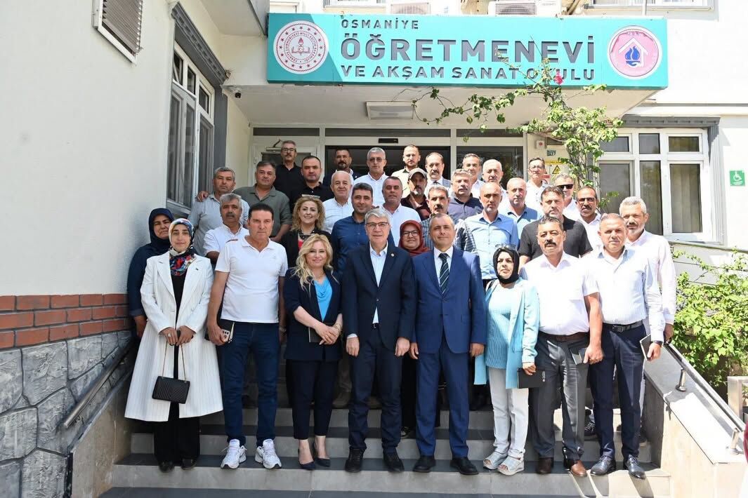 Milletvekili Gülsoy ve Başkan Çenet Muhtarlarla Buluştu