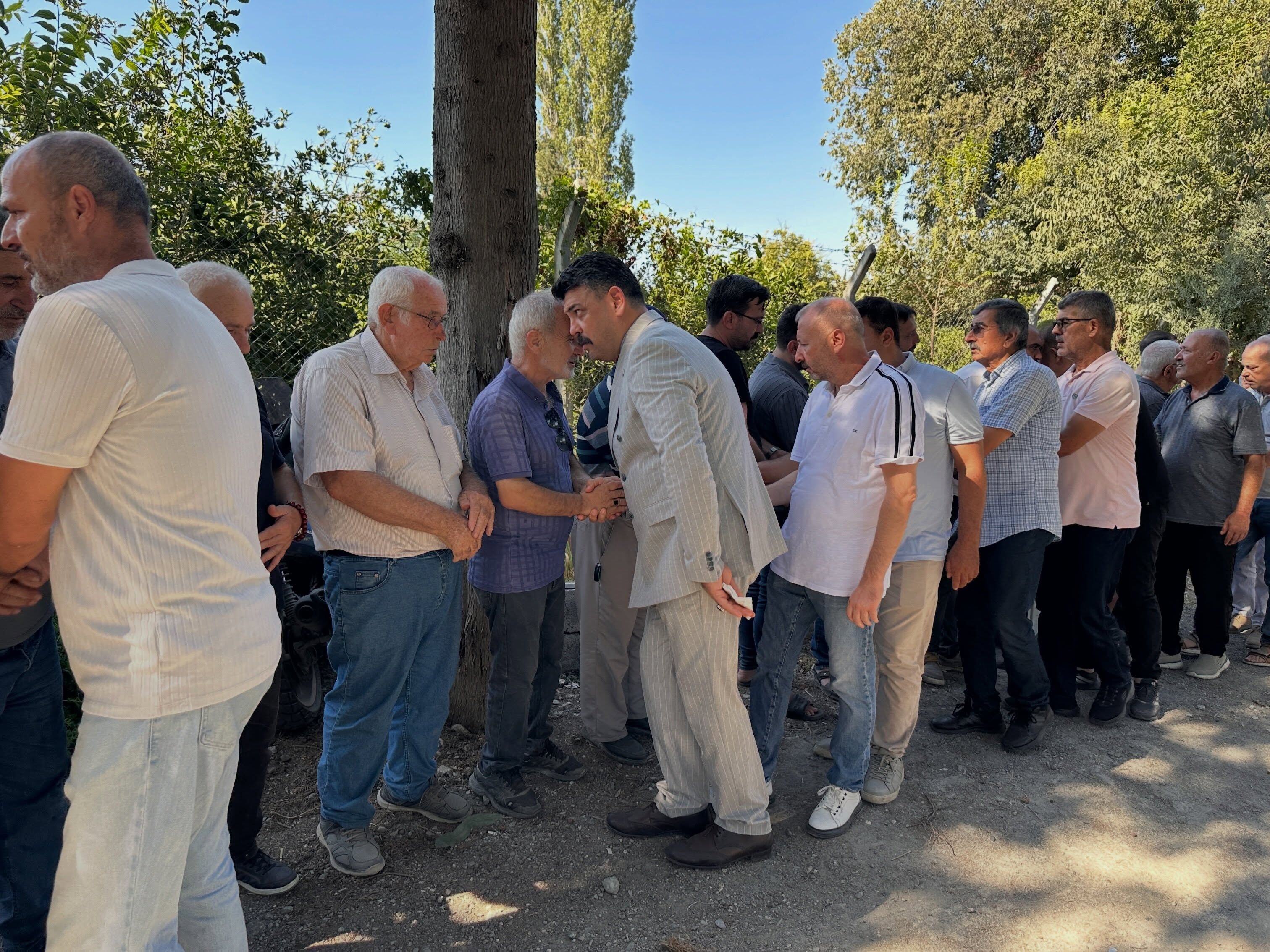 MHP Dörtyol Başkanı Seçer’den Cenazeye Katılım