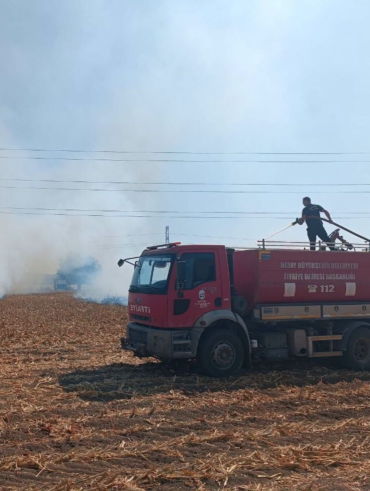 Hatay’da 4 İlçede Yangınlara İtfaiye Müdahalesi