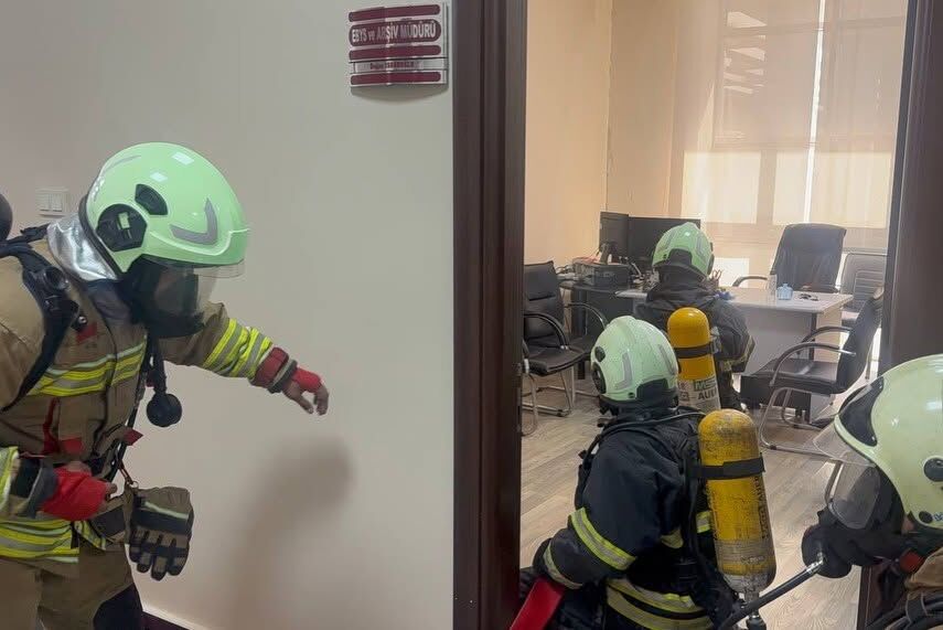 Hatay’da Üniversitede Yangın ve Tahliye Tatbikatı-1