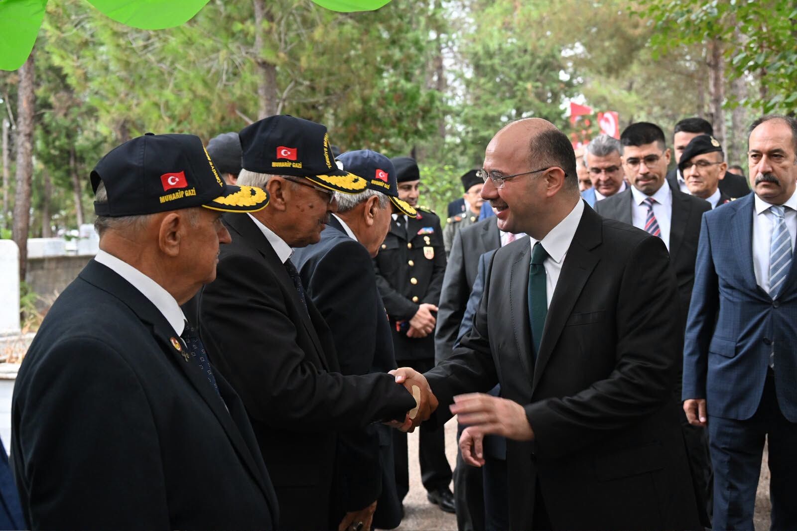 Vali Serdengeçti'den Gaziler Günü Mesajı