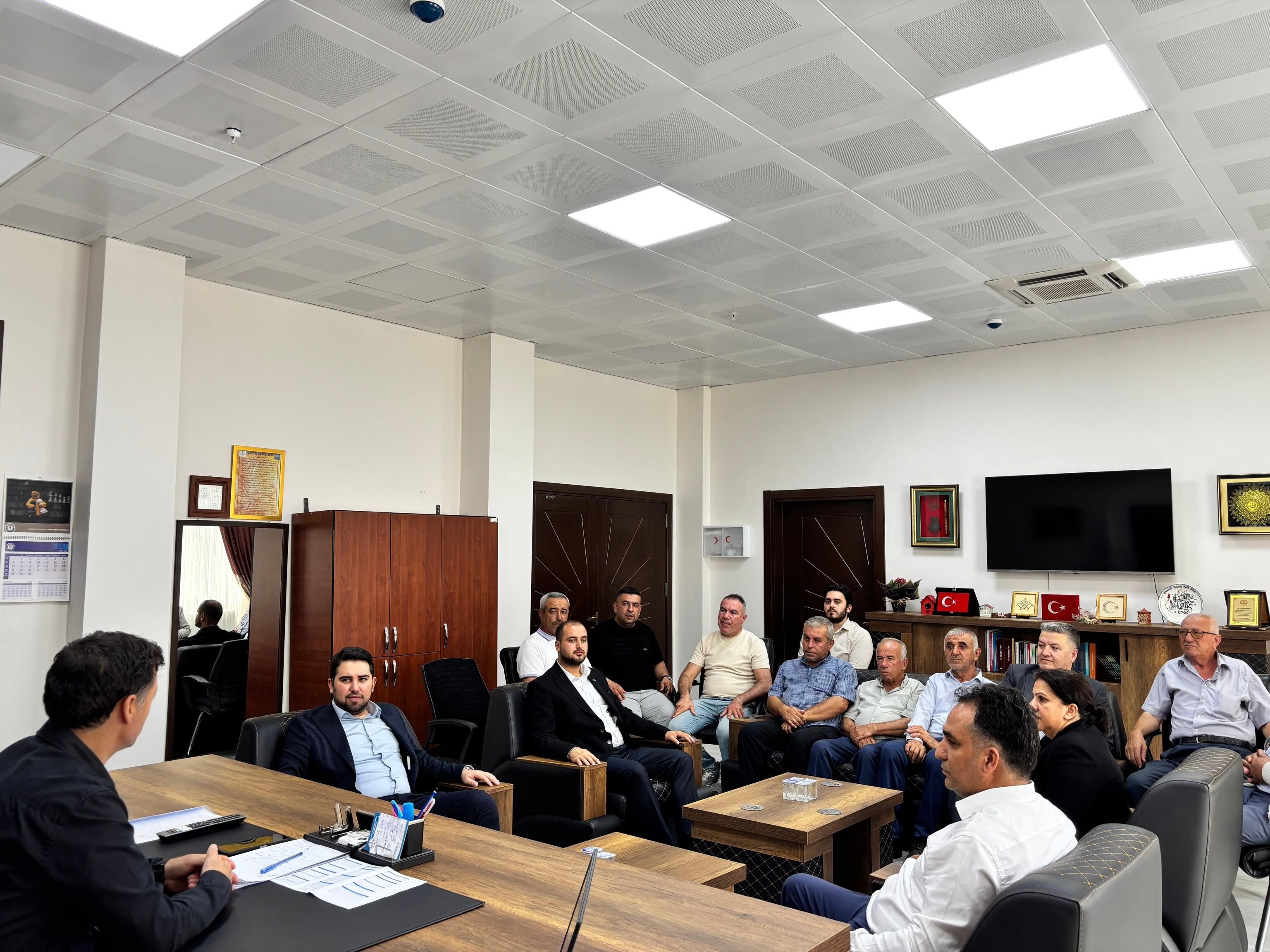 Osmaniye Bahçe’de AK Parti’den Milli Eğitim’e Ziyaret-1