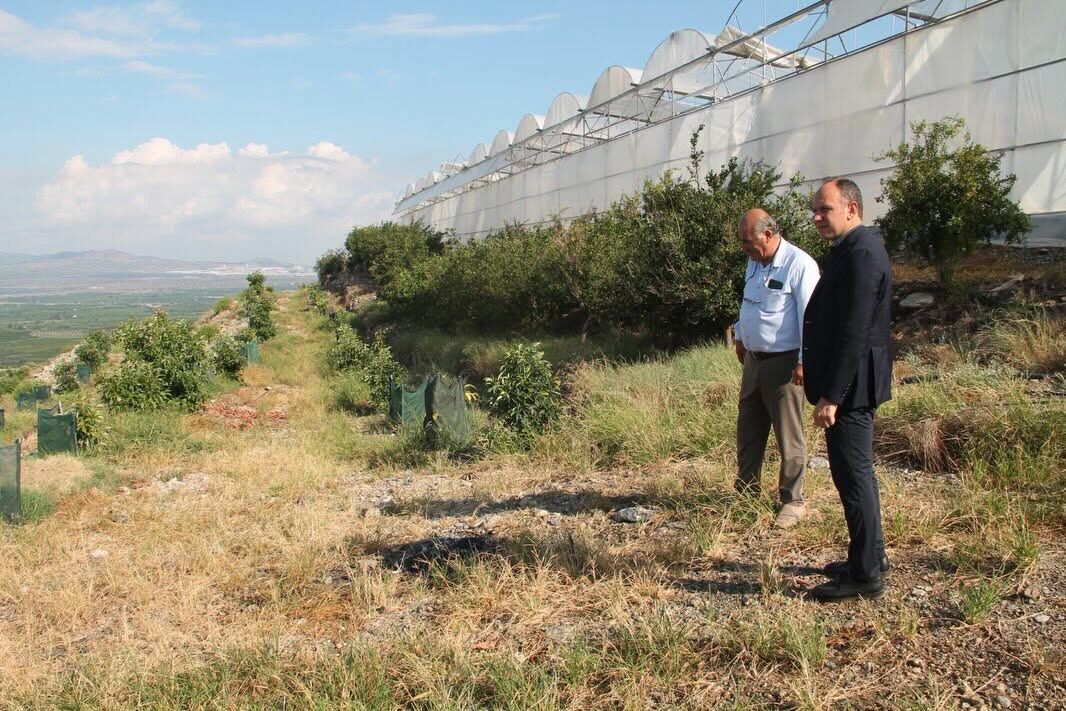 Erzin Kaymakamı Akpınar’dan Üretici Büyükerler’e Ziyaret