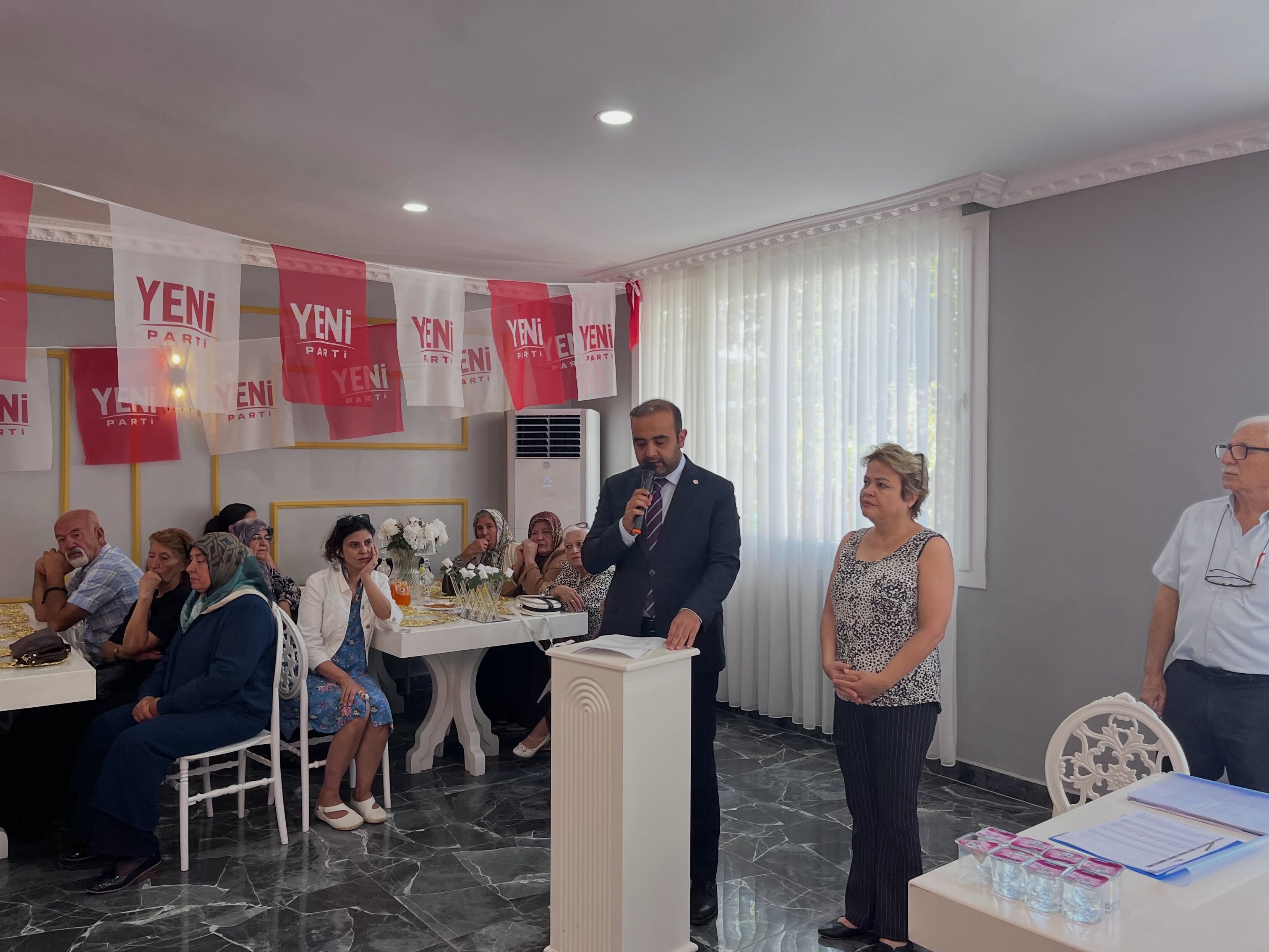 YENİ Parti Bahçe’de İlk Kongresini Gerçekleştirdi