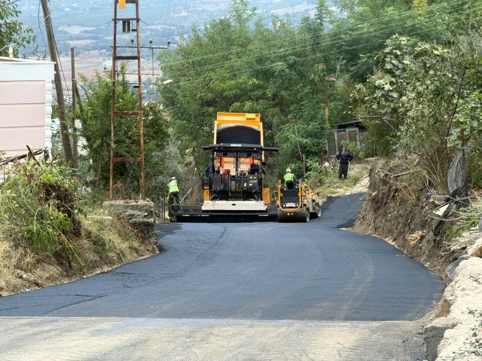 Düziçi Belediye Başkanı Mustafa İba’dan Yol Çalışması