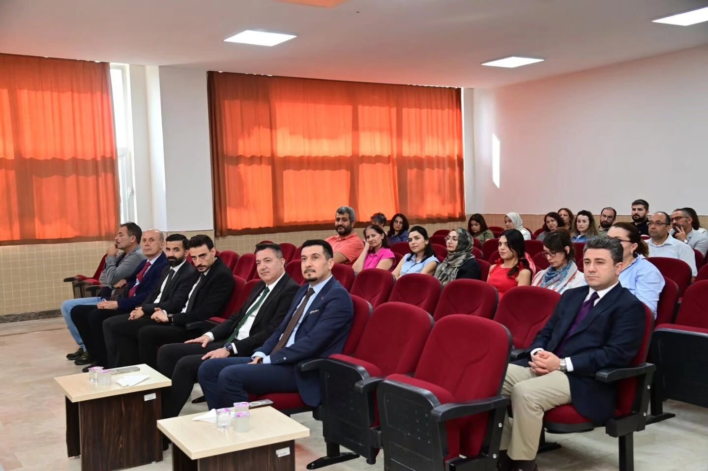 Osmaniye'de İnsan ve Toplum Bilimleri Fakültesi Toplandı