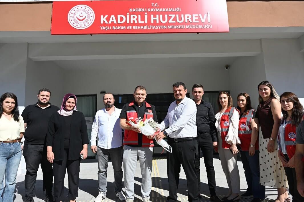 Kadirli’de Huzurevine Dünya Yaşlılar Günü Ziyareti
