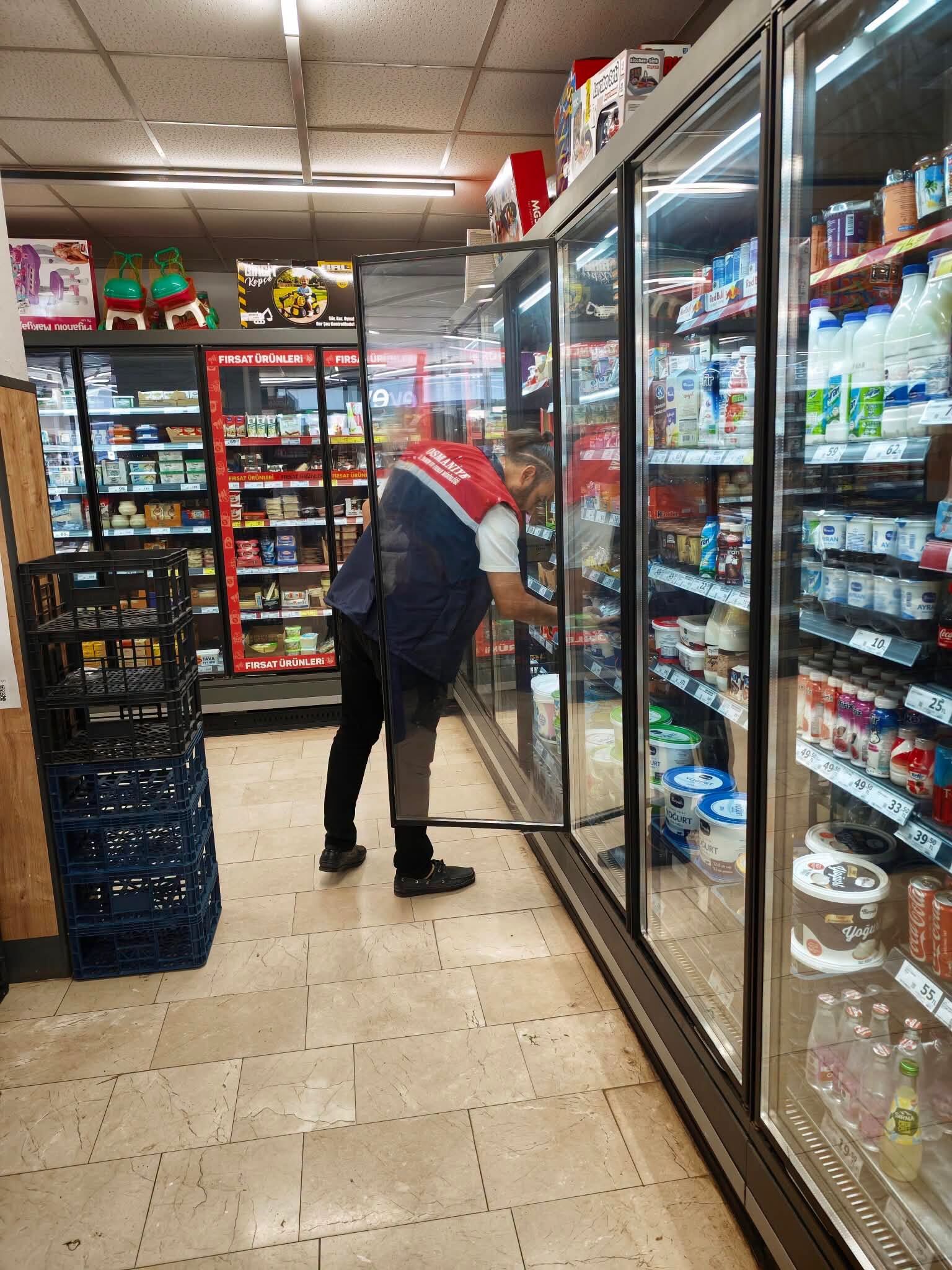 Kadirli’de Gıda İşletmelerine Denetim Sürüyor