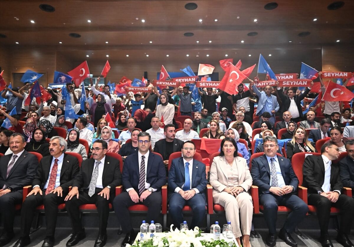 Adalet Bakanı Akın Gürlek, Adana'da AK Parti Teşkilat Buluşması'nda konuştu: