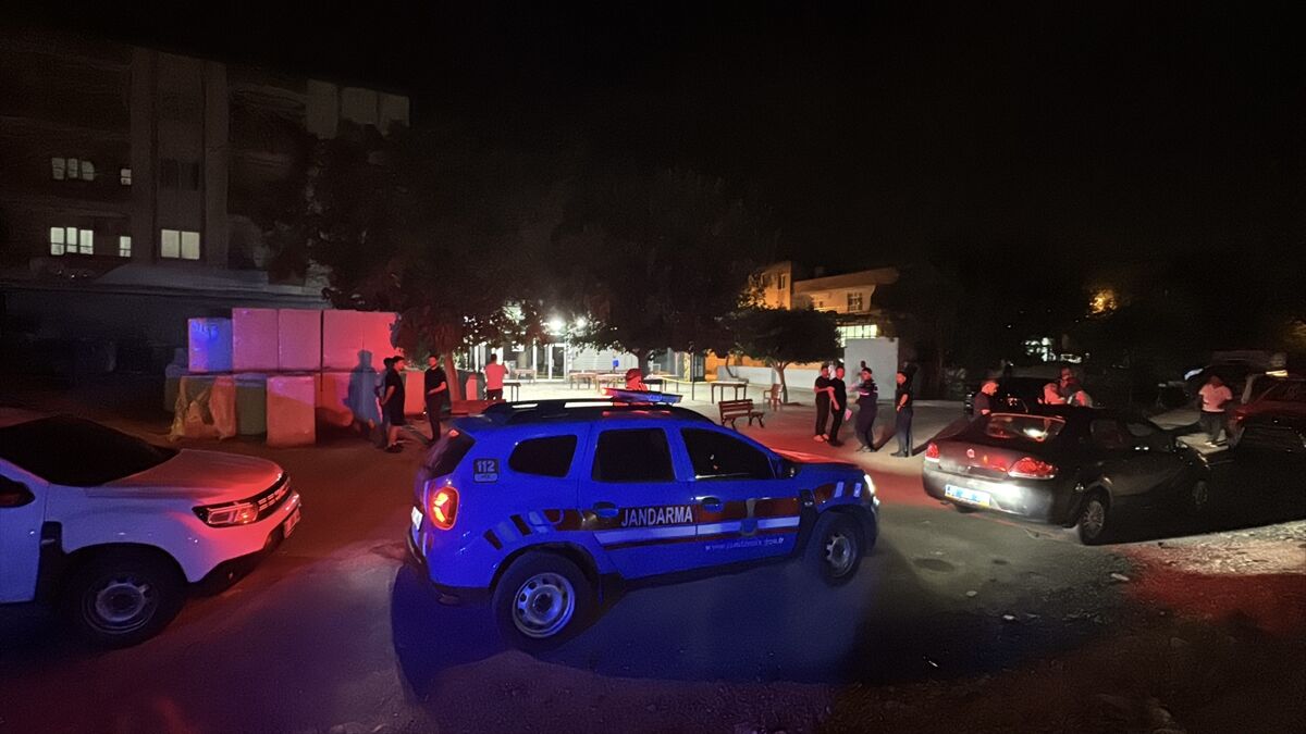 Adana'da kahvehanede çıkan silahlı kavgada 1 kişi öldü, 5 kişi yaralandı