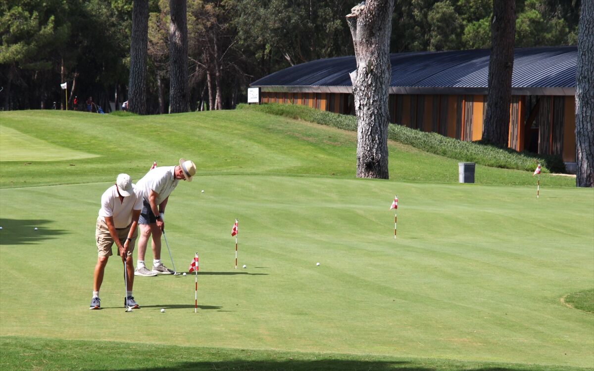 Antalya'da golf turizmi hareketlendi