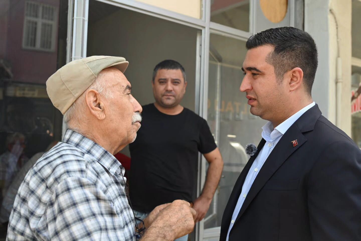 Başkan Olcar Andırın Caddesi’nde Esnafı Dinledi (5)