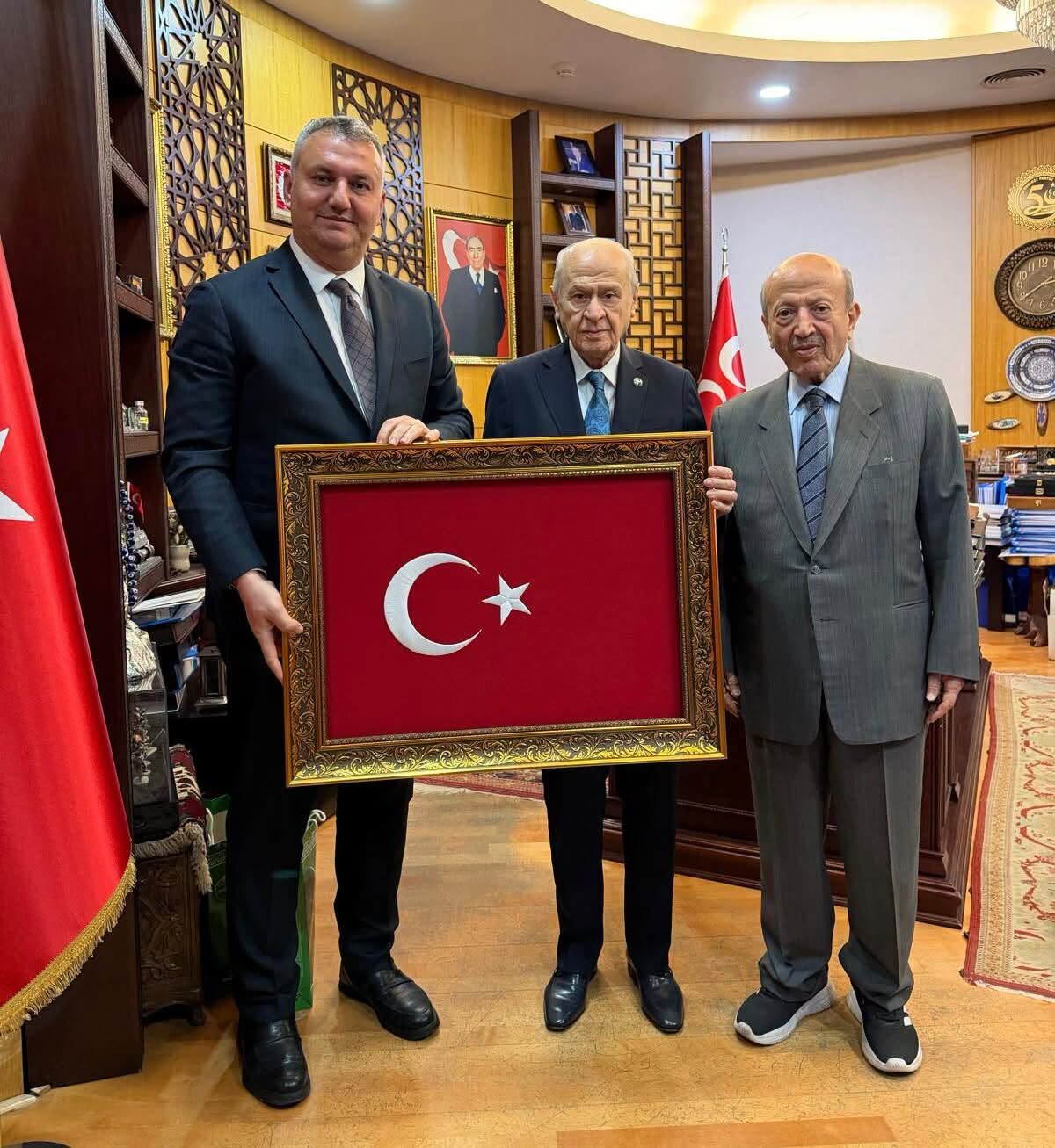 Devlet Bahçeli Mustafa Iba
