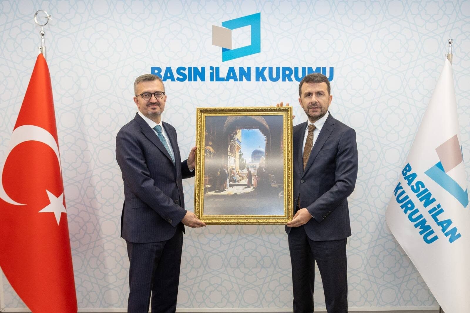 Duran Ve Çay Basın Sektörünün Geleceğini Görüştü (1)