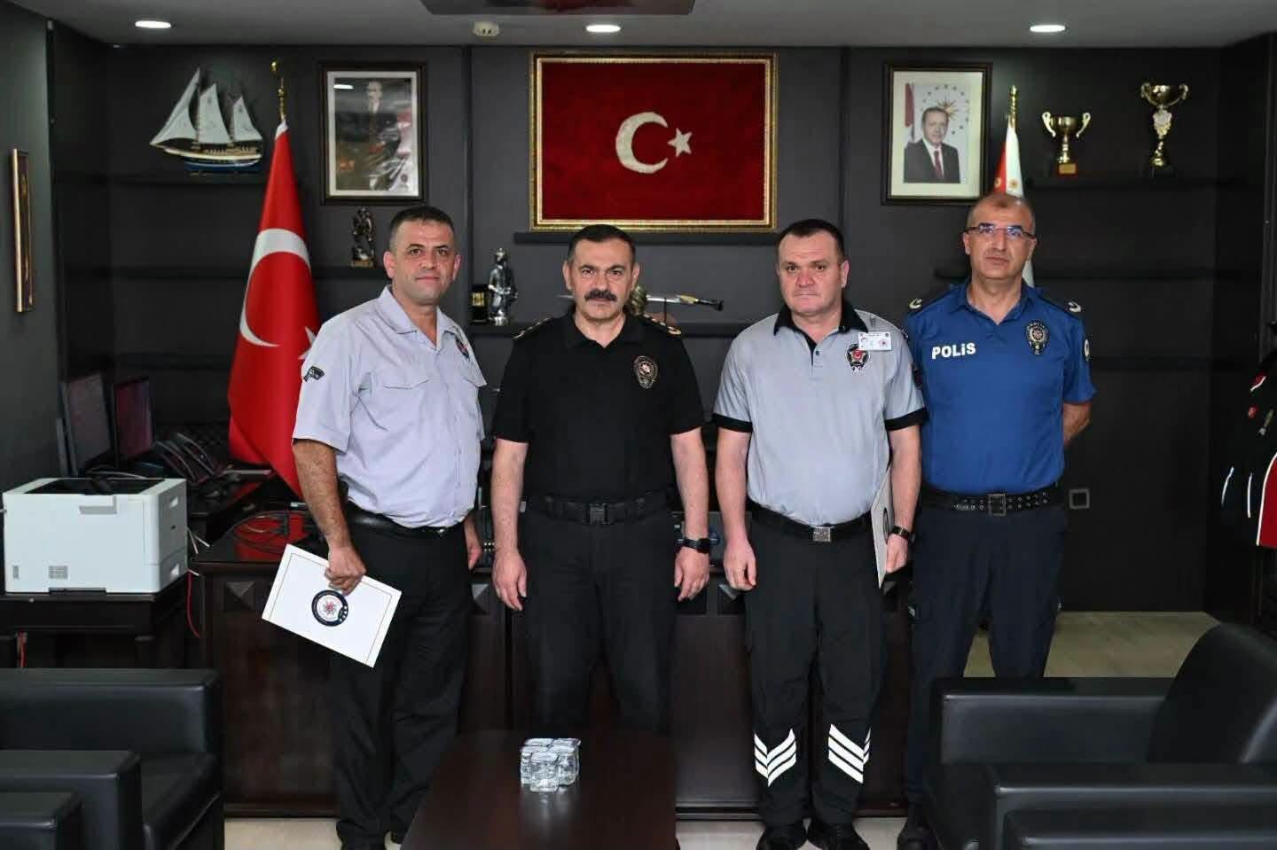 Hani̇fi̇ Dörtgöz-3