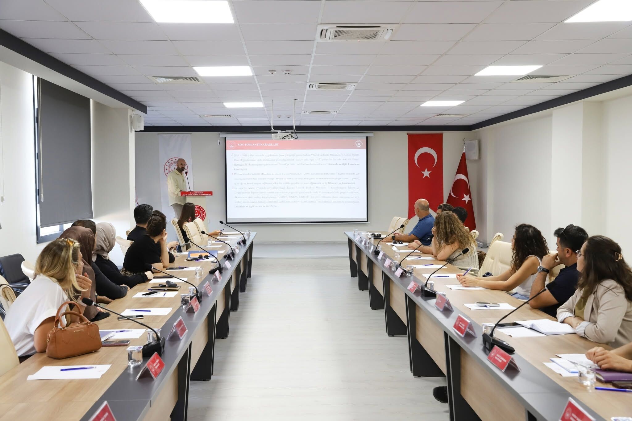 Hatay’da Kadına Yönelik Şiddet Masaya Yatırıldı! Kurumlar Bir Araya Geldi