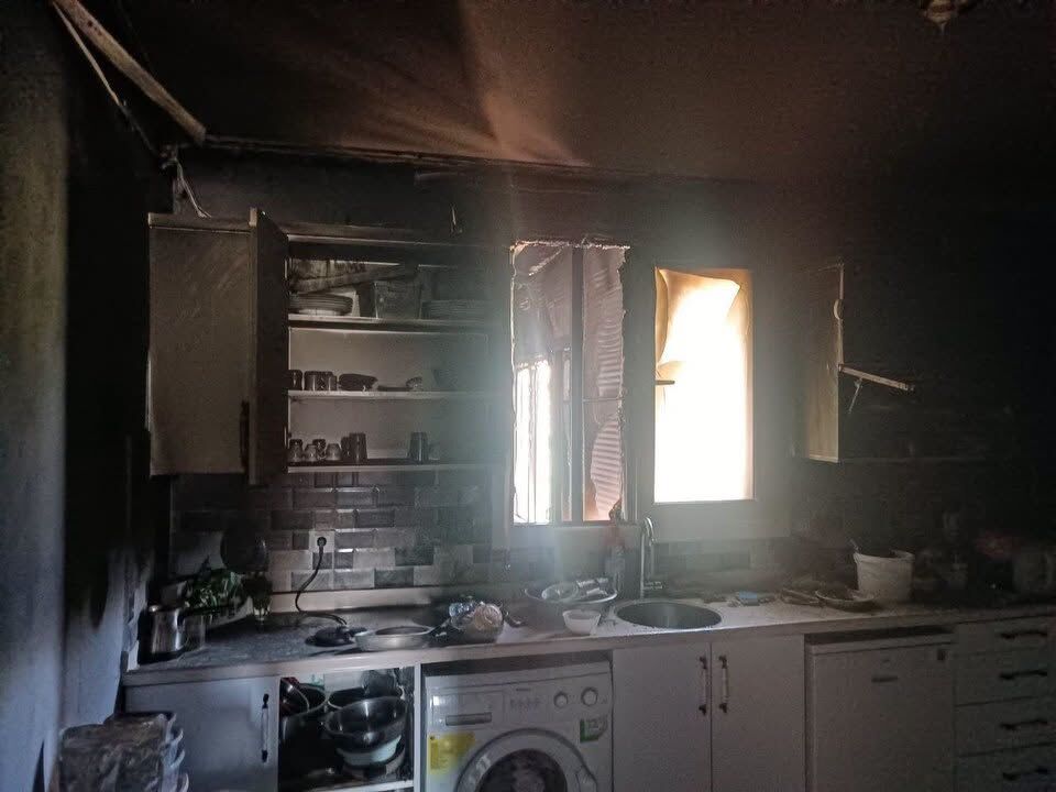 Hatay Arsuz’da Evde Çıkan Yangın Söndürüldü5