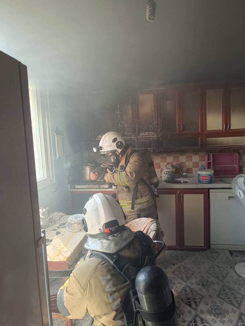 Hatay Dörtyol’da Mesken Yangını Paniğe Neden Oldu5