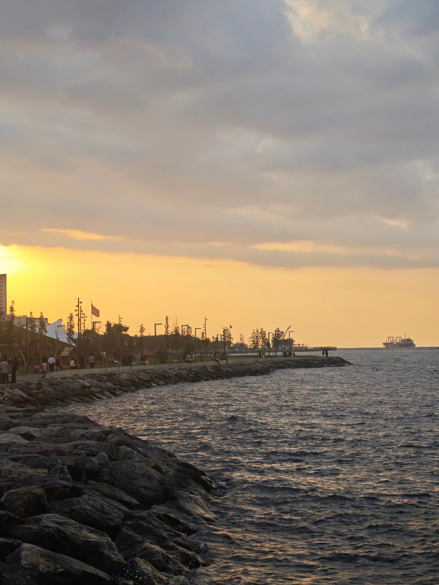Hatay İskenderun’da Günbatımı Eşsiz Görüntüler Sundu3