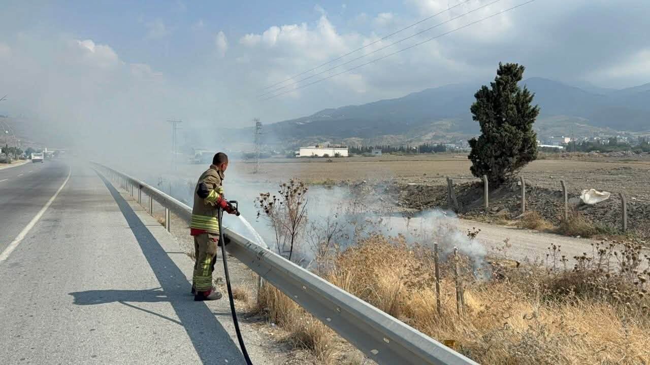 Hatay’da 7 İlçede Alevler Kontrol Altına Alındı4