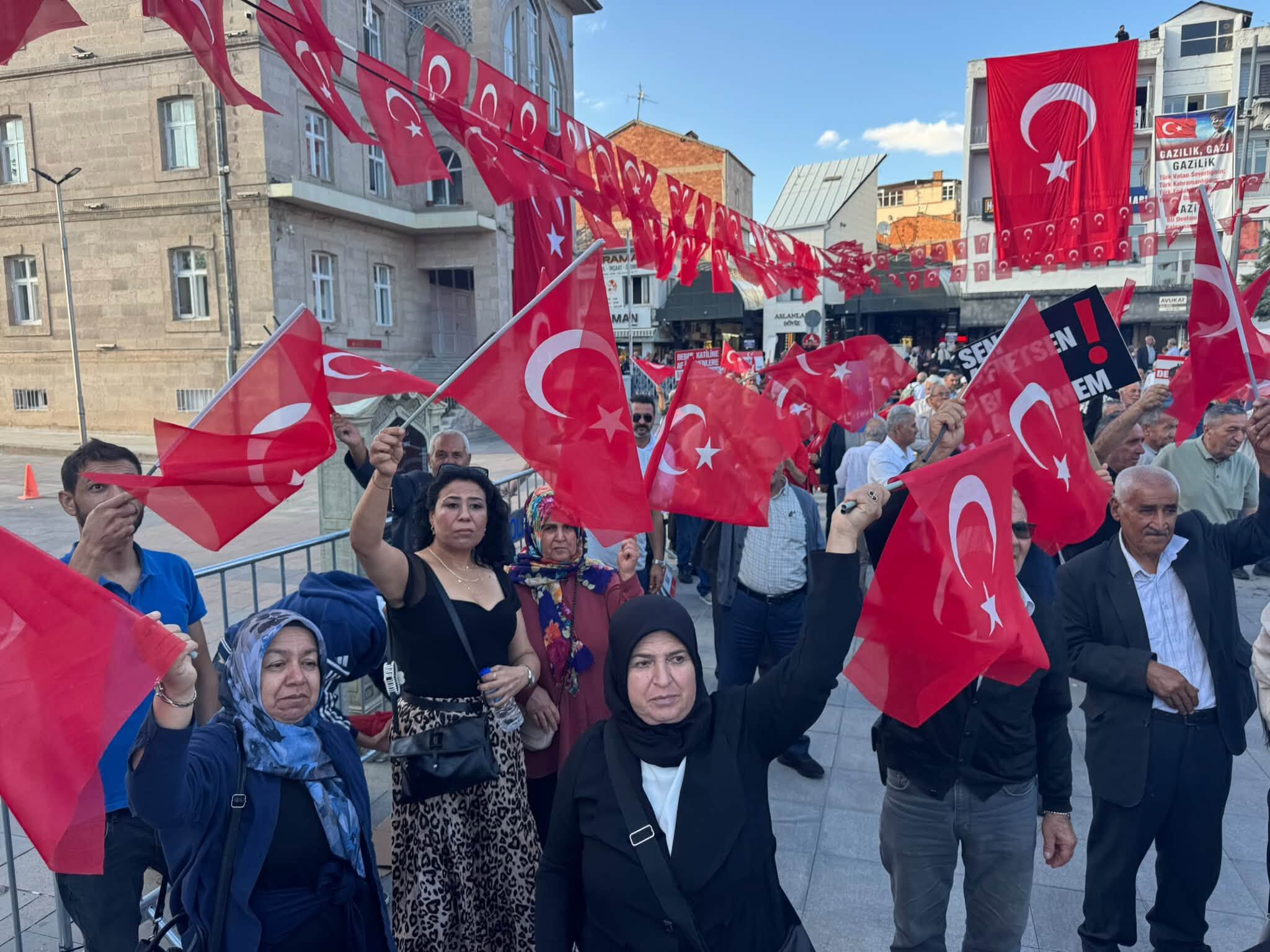 İYİ Parti Düziçi’nden Aksaray Mitingine Katılım