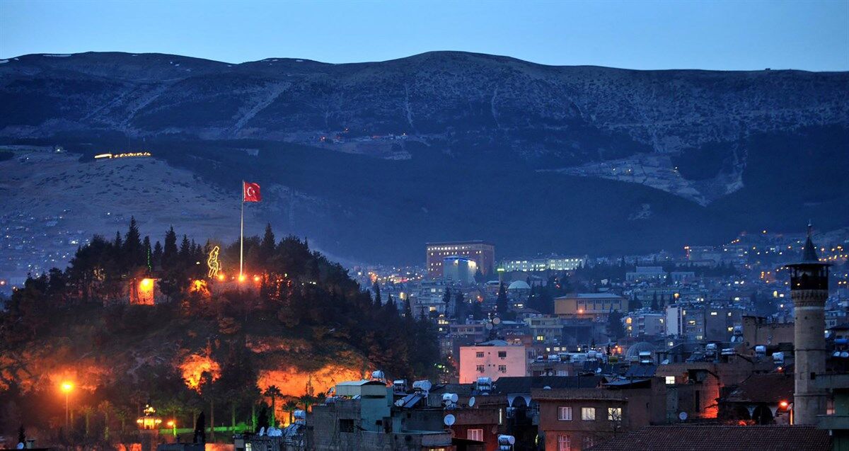 Kahramanmaraş Kalesi'nin Tarihi Ve Bayrak Olayı2