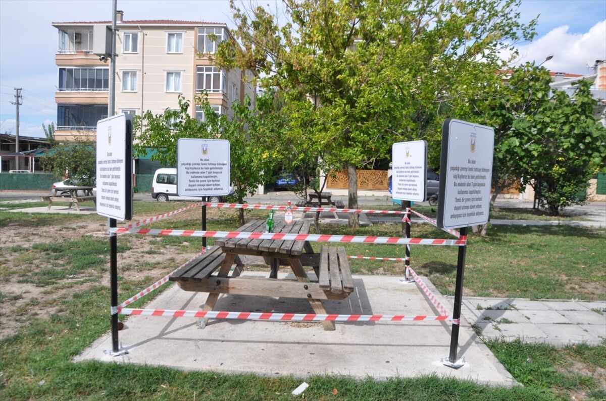 Kırklareli'nde çevresi kirletilen bank 7 gün kullanıma kapatıldı