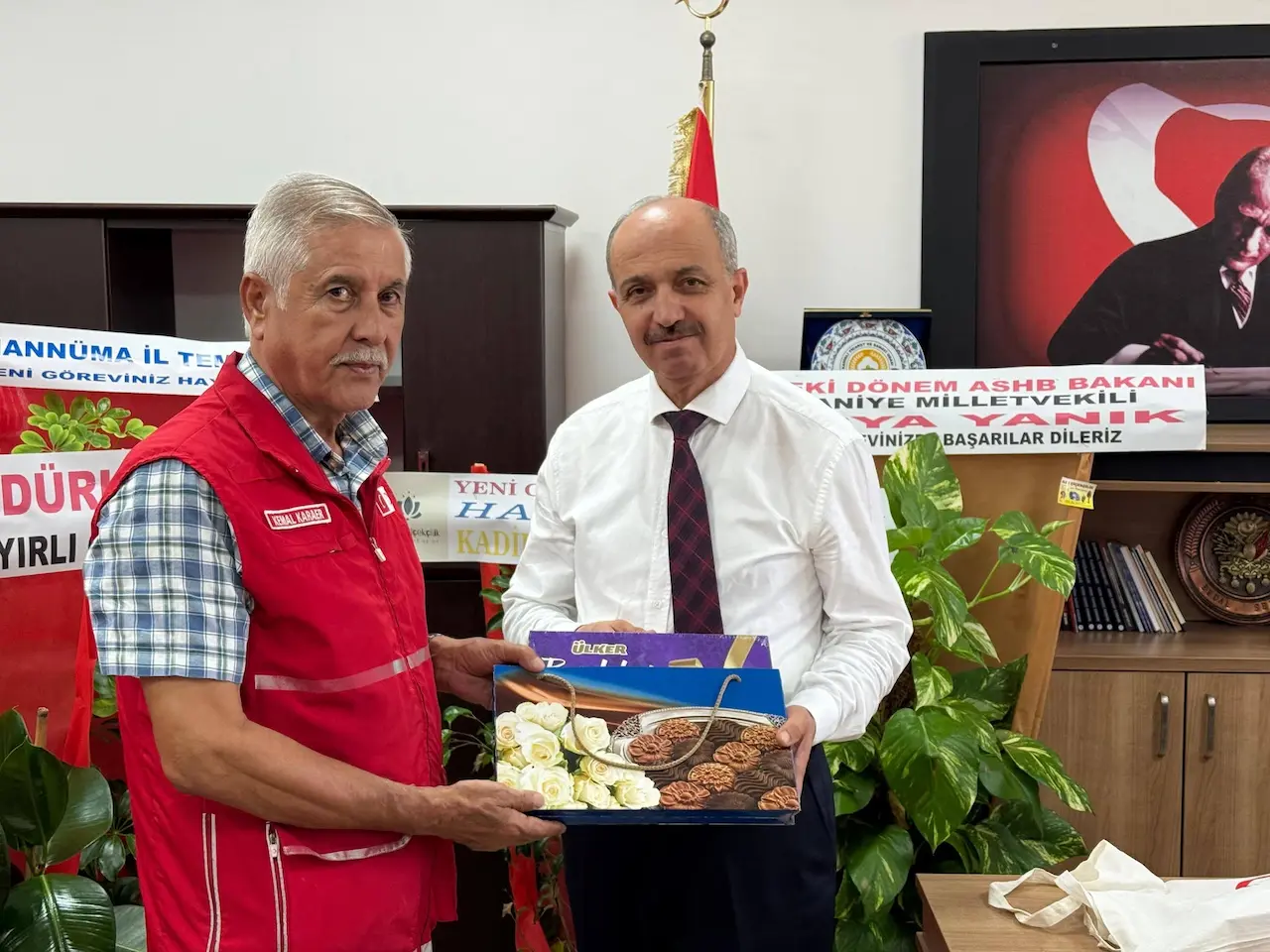 Kizilay Kadirli Erdal Sekeroglu Ziyaret2