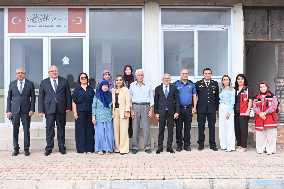 Kumluca Kaymakamı Güneş ve Başkan Avcıoğlu, şehit yakınları ile gazileri ziyaret etti