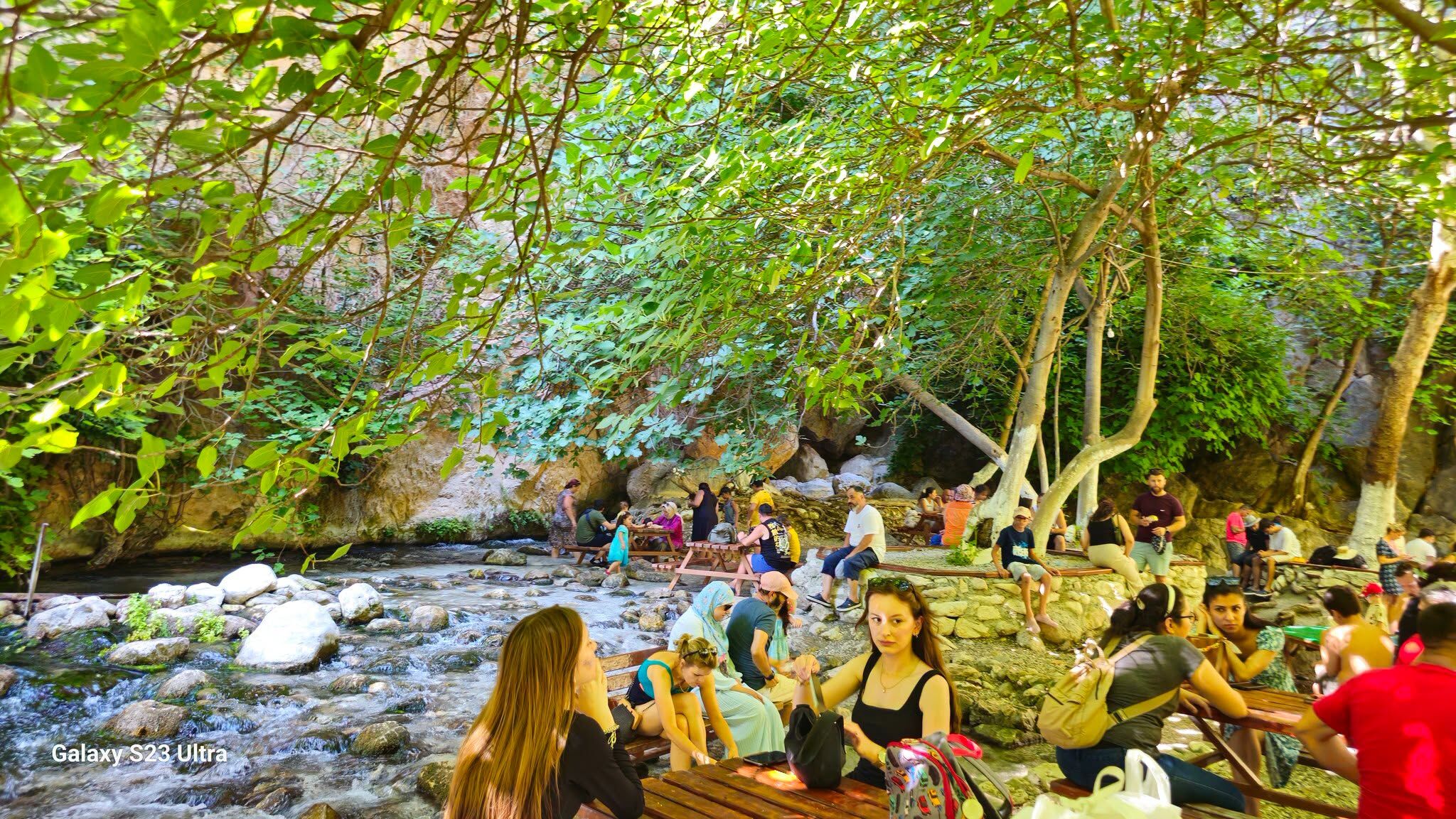 Muğla Saklıkent Kanyonu’nun Güzelliği Büyüledi3