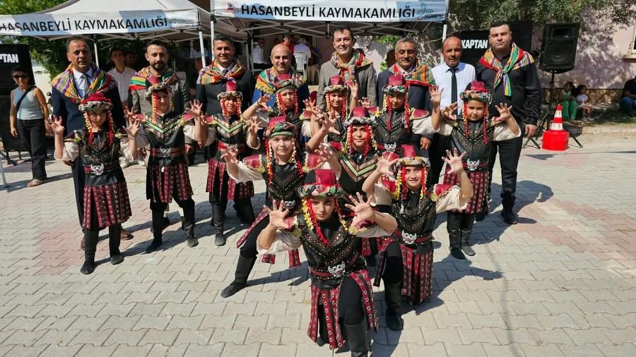 Osmaniye Hasanbeyli’de Türkmen Toyu Ve Çocuk Şenliği Coşkusu10